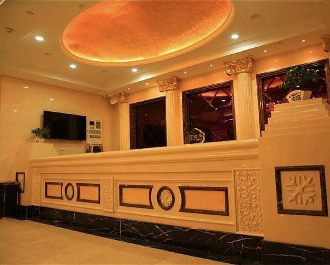 Moon&Bay Theme Hotel Xuchang Eksteriør billede